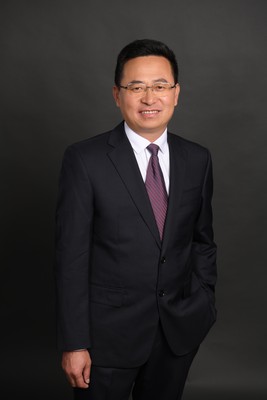 吴圣杰  党委委员、副总经理