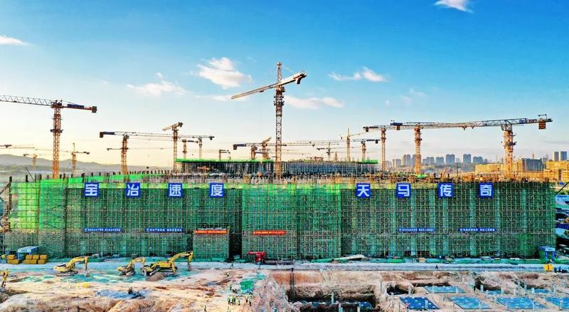 上海宝冶承建的国内最大、全球最先进柔性AMOLED单体工厂厦门天马科技项目主厂房项目.jpg