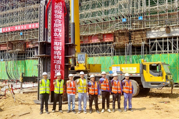 首吊现场合影.jpg
